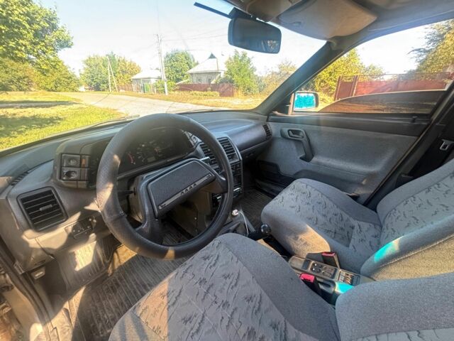 Сірий ВАЗ 2110, об'ємом двигуна 1.6 л та пробігом 244 тис. км за 2185 $, фото 3 на Automoto.ua