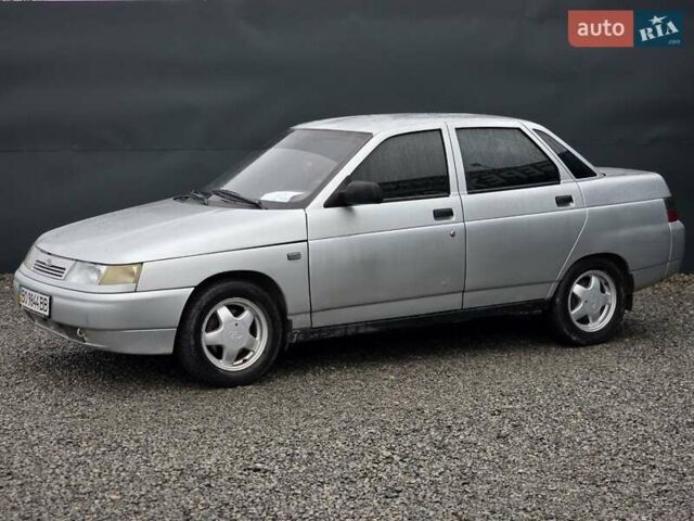 Серый ВАЗ 2110, объемом двигателя 1.6 л и пробегом 145 тыс. км за 2499 $, фото 6 на Automoto.ua