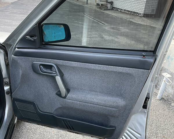 Сірий ВАЗ 2110, об'ємом двигуна 1.6 л та пробігом 174 тис. км за 3200 $, фото 14 на Automoto.ua