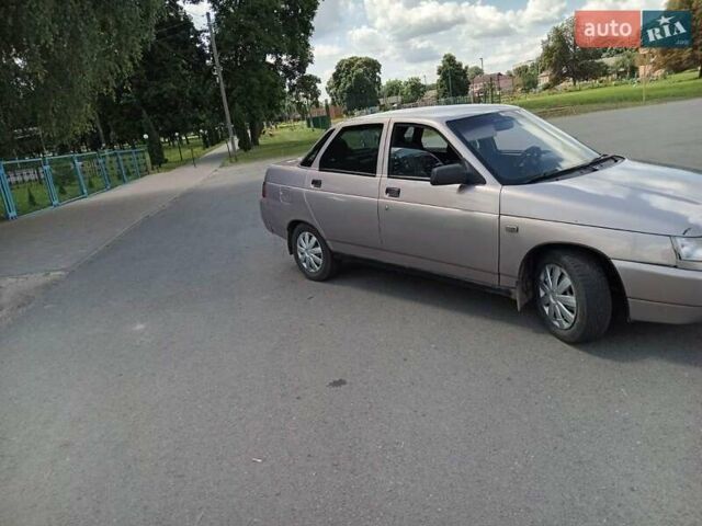 Сірий ВАЗ 2110, об'ємом двигуна 1.6 л та пробігом 170 тис. км за 1980 $, фото 2 на Automoto.ua