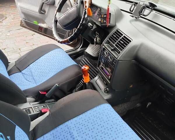 Серый ВАЗ 2110, объемом двигателя 1.6 л и пробегом 155 тыс. км за 2200 $, фото 11 на Automoto.ua