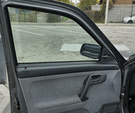 Серый ВАЗ 2110, объемом двигателя 1.6 л и пробегом 50 тыс. км за 3300 $, фото 6 на Automoto.ua