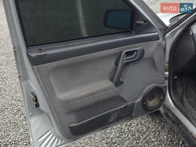 Серый ВАЗ 2110, объемом двигателя 1.6 л и пробегом 145 тыс. км за 2499 $, фото 18 на Automoto.ua