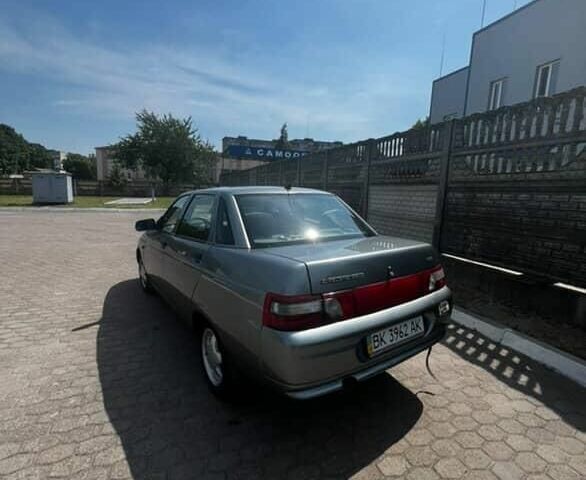 Серый ВАЗ 2110, объемом двигателя 1.6 л и пробегом 90 тыс. км за 1900 $, фото 2 на Automoto.ua