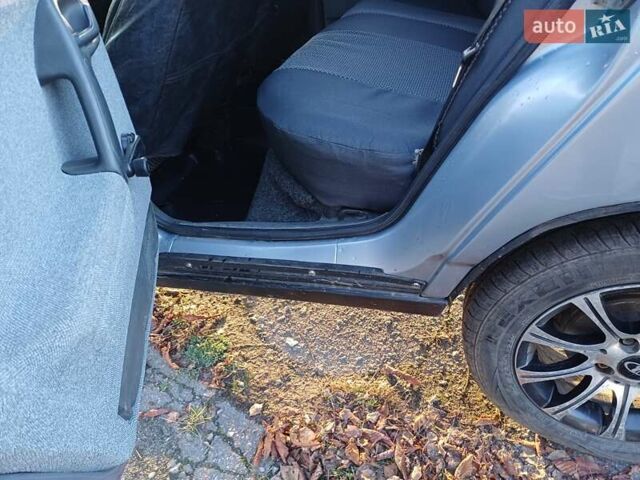 Серый ВАЗ 2110, объемом двигателя 1.6 л и пробегом 302 тыс. км за 2700 $, фото 3 на Automoto.ua