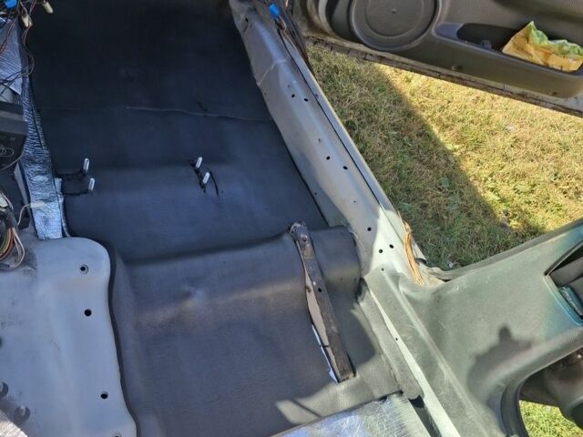 Сірий ВАЗ 2110, об'ємом двигуна 1.6 л та пробігом 330 тис. км за 1600 $, фото 10 на Automoto.ua