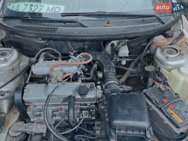 Серый ВАЗ 2110, объемом двигателя 1.5 л и пробегом 200 тыс. км за 1300 $, фото 9 на Automoto.ua