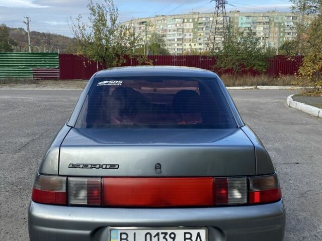 Серый ВАЗ 2110, объемом двигателя 1.6 л и пробегом 214 тыс. км за 2600 $, фото 1 на Automoto.ua