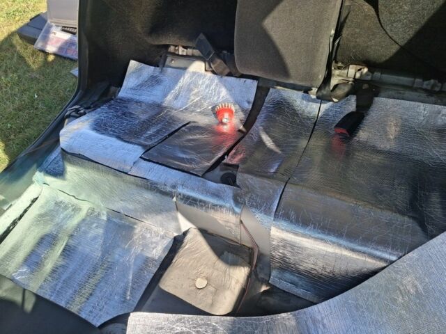 Сірий ВАЗ 2110, об'ємом двигуна 1.6 л та пробігом 330 тис. км за 1600 $, фото 12 на Automoto.ua