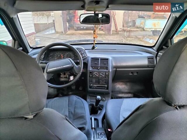 Сірий ВАЗ 2110, об'ємом двигуна 1.6 л та пробігом 130 тис. км за 1800 $, фото 1 на Automoto.ua