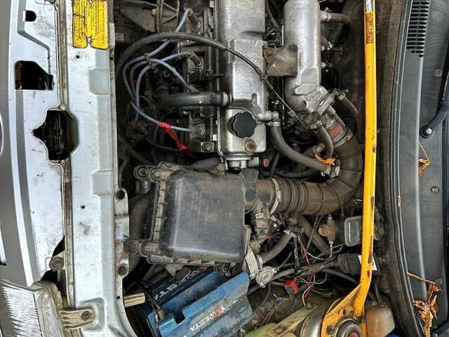 Серый ВАЗ 2110, объемом двигателя 1.6 л и пробегом 230 тыс. км за 1200 $, фото 2 на Automoto.ua