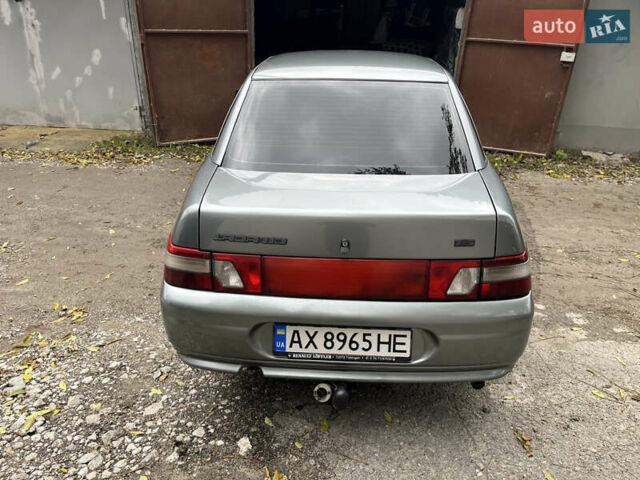 Серый ВАЗ 2110, объемом двигателя 1.6 л и пробегом 186 тыс. км за 2300 $, фото 1 на Automoto.ua