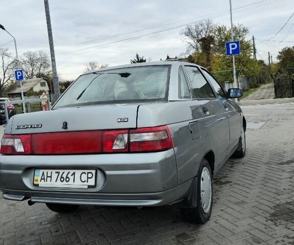 Серый ВАЗ 2110, объемом двигателя 1.6 л и пробегом 50 тыс. км за 3300 $, фото 3 на Automoto.ua