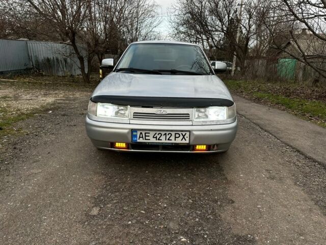 Серый ВАЗ 2110, объемом двигателя 1.6 л и пробегом 200 тыс. км за 1585 $, фото 2 на Automoto.ua