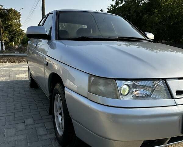 Сірий ВАЗ 2110, об'ємом двигуна 1.6 л та пробігом 213 тис. км за 1800 $, фото 8 на Automoto.ua