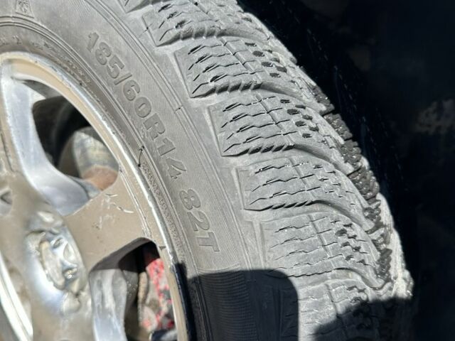 Серый ВАЗ 2110, объемом двигателя 1.6 л и пробегом 200 тыс. км за 1099 $, фото 6 на Automoto.ua