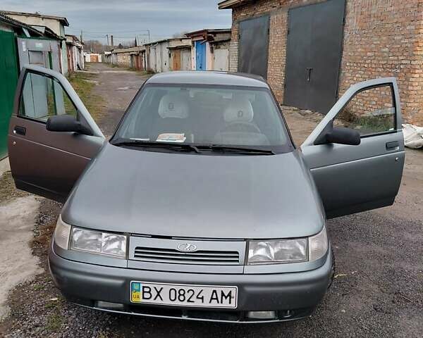 Серый ВАЗ 2110, объемом двигателя 1.6 л и пробегом 173 тыс. км за 2500 $, фото 3 на Automoto.ua