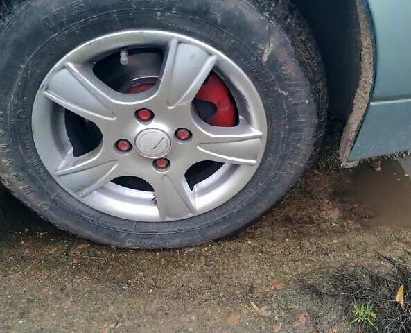 Серый ВАЗ 2110, объемом двигателя 1.6 л и пробегом 285 тыс. км за 2150 $, фото 1 на Automoto.ua