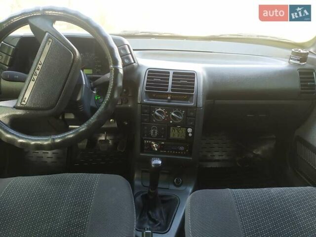 Сірий ВАЗ 2110, об'ємом двигуна 1.6 л та пробігом 170 тис. км за 2500 $, фото 10 на Automoto.ua