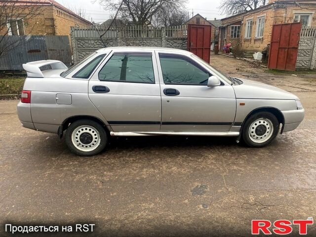 Серый ВАЗ 2110, объемом двигателя 1.6 л и пробегом 200 тыс. км за 2050 $, фото 5 на Automoto.ua