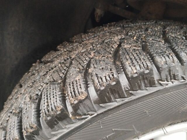 Серый ВАЗ 2110, объемом двигателя 1.6 л и пробегом 210 тыс. км за 1700 $, фото 11 на Automoto.ua