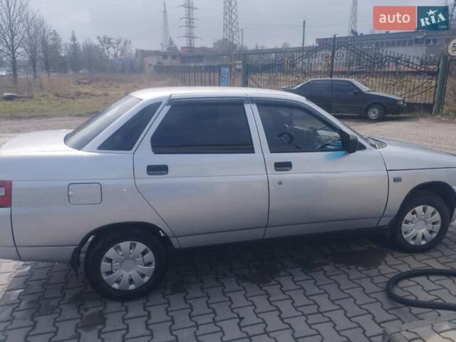 Сірий ВАЗ 2110, об'ємом двигуна 1.6 л та пробігом 210 тис. км за 1800 $, фото 5 на Automoto.ua