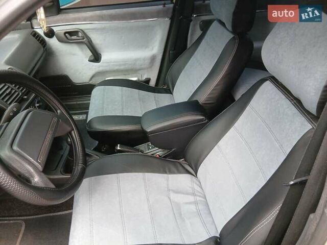 Серый ВАЗ 2110, объемом двигателя 1.6 л и пробегом 231 тыс. км за 3000 $, фото 5 на Automoto.ua
