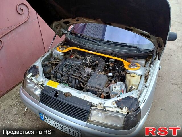 Серый ВАЗ 2110, объемом двигателя 1.6 л и пробегом 210 тыс. км за 1700 $, фото 6 на Automoto.ua