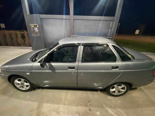 Серый ВАЗ 2110, объемом двигателя 1.6 л и пробегом 381 тыс. км за 1850 $, фото 1 на Automoto.ua