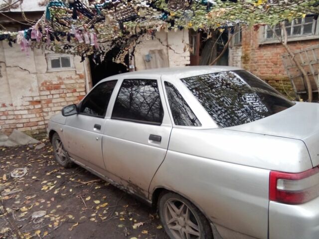 Серый ВАЗ 2110, объемом двигателя 1.5 л и пробегом 135 тыс. км за 2034 $, фото 3 на Automoto.ua