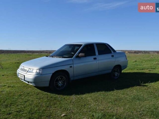 Серый ВАЗ 2110, объемом двигателя 1.6 л и пробегом 190 тыс. км за 2200 $, фото 9 на Automoto.ua