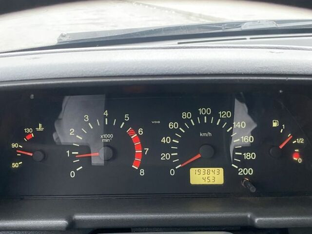 Сірий ВАЗ 2110, об'ємом двигуна 1.6 л та пробігом 193 тис. км за 2400 $, фото 20 на Automoto.ua