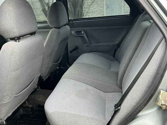 Серый ВАЗ 2110, объемом двигателя 1.6 л и пробегом 183 тыс. км за 1950 $, фото 8 на Automoto.ua