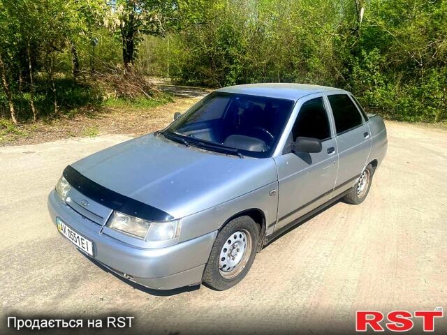 Серый ВАЗ 2110, объемом двигателя 1.6 л и пробегом 200 тыс. км за 1200 $, фото 1 на Automoto.ua