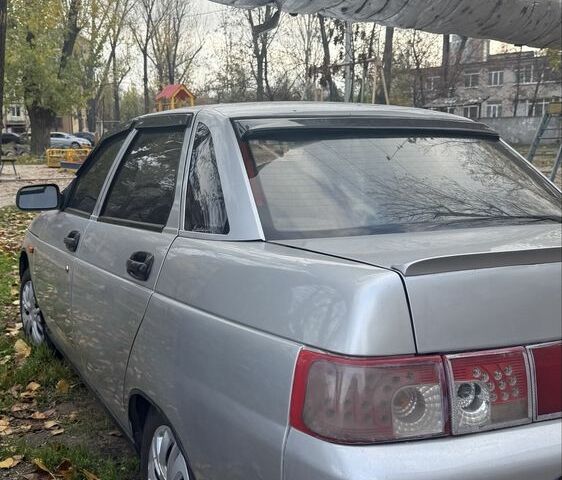 Серый ВАЗ 2110, объемом двигателя 1.6 л и пробегом 240 тыс. км за 1800 $, фото 7 на Automoto.ua