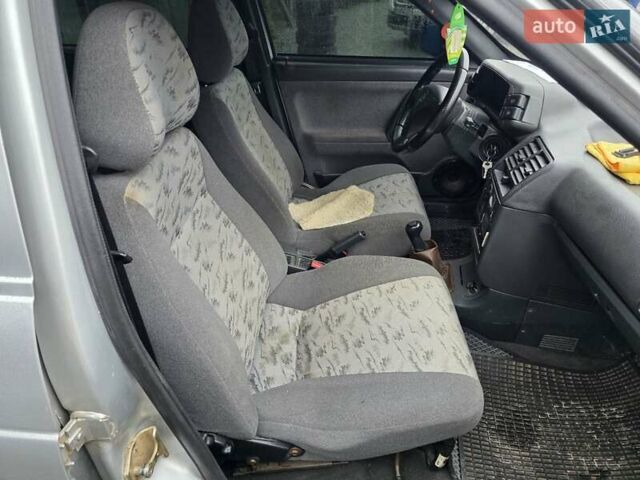 Серый ВАЗ 2110, объемом двигателя 1.6 л и пробегом 145 тыс. км за 2499 $, фото 28 на Automoto.ua