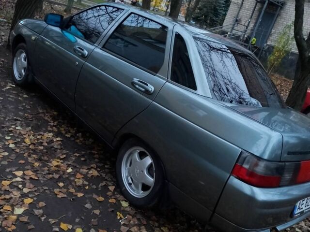 Серый ВАЗ 2110, объемом двигателя 1.6 л и пробегом 178 тыс. км за 3000 $, фото 1 на Automoto.ua