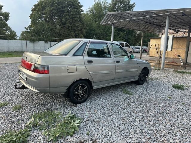 Серый ВАЗ 2110, объемом двигателя 1.6 л и пробегом 408 тыс. км за 1500 $, фото 6 на Automoto.ua