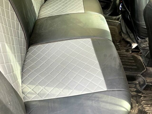 Сірий ВАЗ 2110, об'ємом двигуна 1.6 л та пробігом 225 тис. км за 2350 $, фото 3 на Automoto.ua