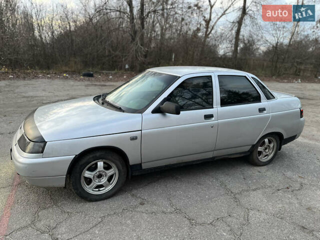 Серый ВАЗ 2110, объемом двигателя 1.6 л и пробегом 1 тыс. км за 1800 $, фото 2 на Automoto.ua