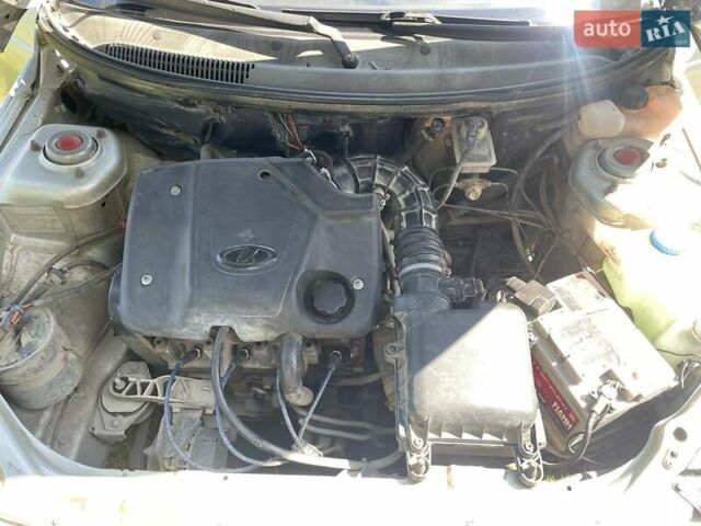 Серый ВАЗ 2110, объемом двигателя 1.6 л и пробегом 169 тыс. км за 1500 $, фото 9 на Automoto.ua