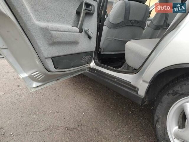 Серый ВАЗ 2110, объемом двигателя 1.6 л и пробегом 210 тыс. км за 1700 $, фото 21 на Automoto.ua