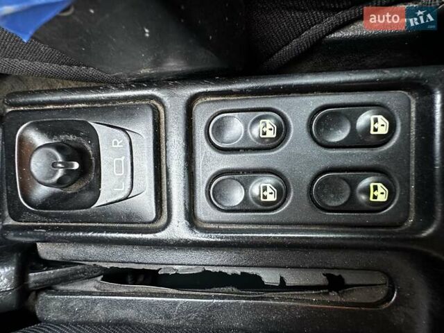 Сірий ВАЗ 2110, об'ємом двигуна 1.6 л та пробігом 213 тис. км за 1800 $, фото 25 на Automoto.ua