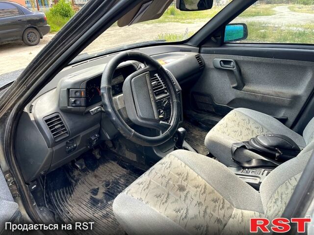 Сірий ВАЗ 2110, об'ємом двигуна 1.6 л та пробігом 250 тис. км за 1580 $, фото 3 на Automoto.ua