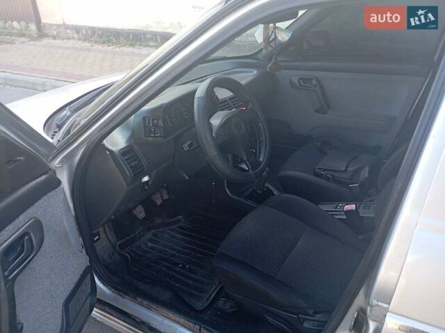 Серый ВАЗ 2110, объемом двигателя 1.6 л и пробегом 178 тыс. км за 1550 $, фото 3 на Automoto.ua