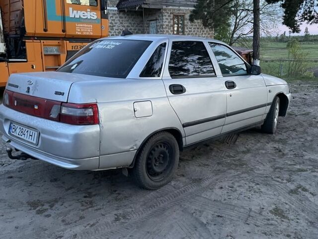Серый ВАЗ 2110, объемом двигателя 1.6 л и пробегом 220 тыс. км за 850 $, фото 2 на Automoto.ua