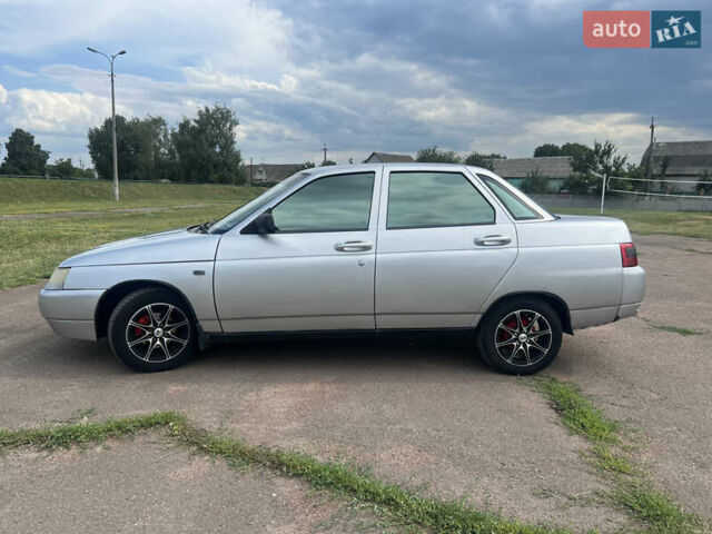 Сірий ВАЗ 2110, об'ємом двигуна 1.6 л та пробігом 210 тис. км за 2200 $, фото 3 на Automoto.ua