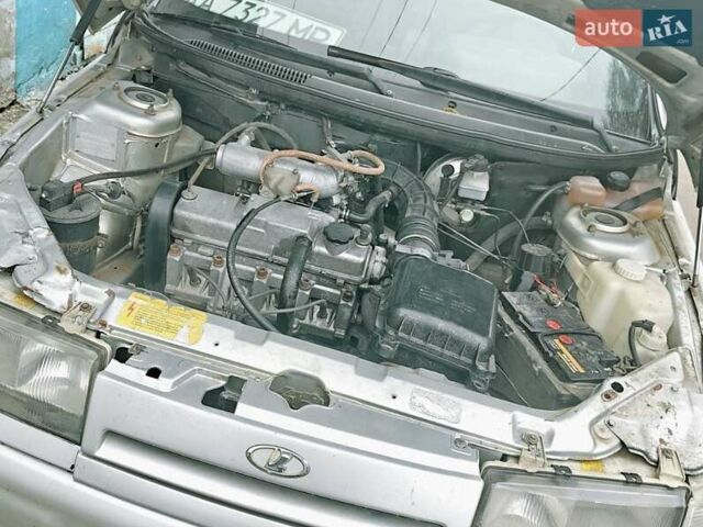 Серый ВАЗ 2110, объемом двигателя 1.5 л и пробегом 200 тыс. км за 1300 $, фото 12 на Automoto.ua