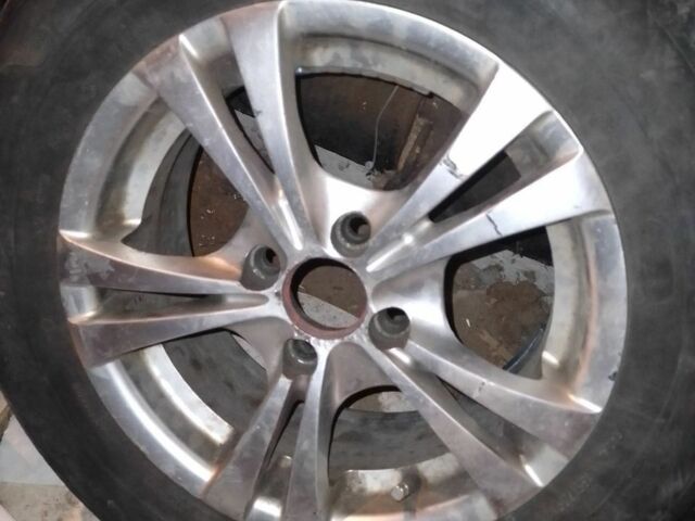 Серый ВАЗ 2110, объемом двигателя 1.6 л и пробегом 185 тыс. км за 2000 $, фото 17 на Automoto.ua