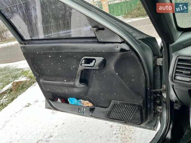 Серый ВАЗ 2110, объемом двигателя 1.6 л и пробегом 160 тыс. км за 2050 $, фото 9 на Automoto.ua